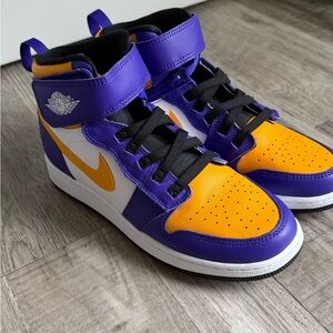 Nike Kids Sneakers - Purple, Yellow, Black